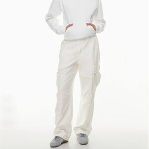 Aritzia Baggy Cargo Pants White Cotton Light Birch Wide Leg Women’s Size 4 TNA